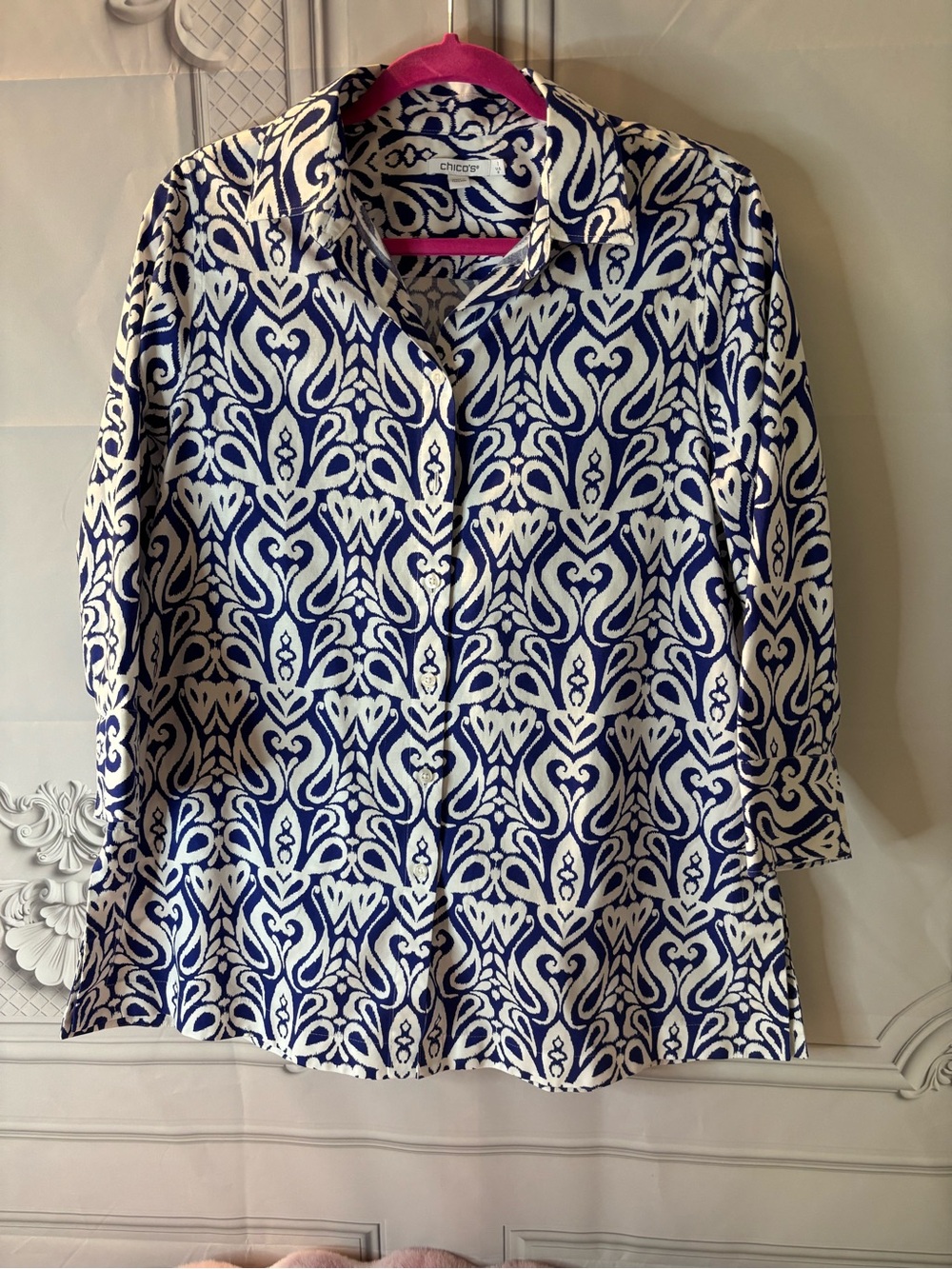 NWT Chico's No Iron Stretch Mi Amour Tunic Blue & White Patterned, Size 1/ 8 U.S